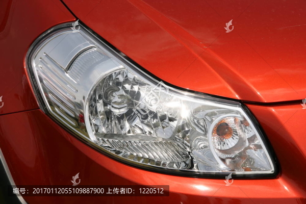 新車前大燈