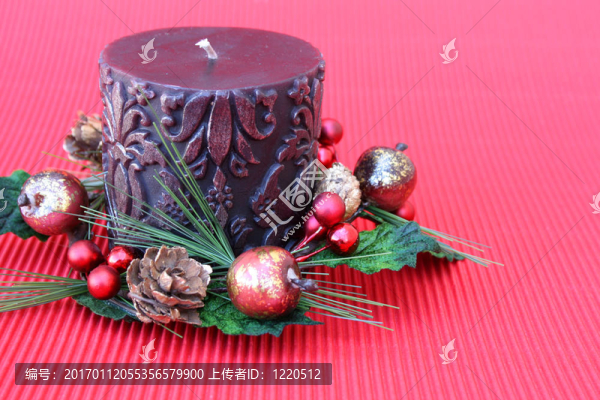 漿果的圣誕花環(huán)