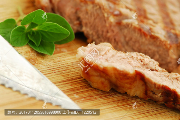 烤牛排