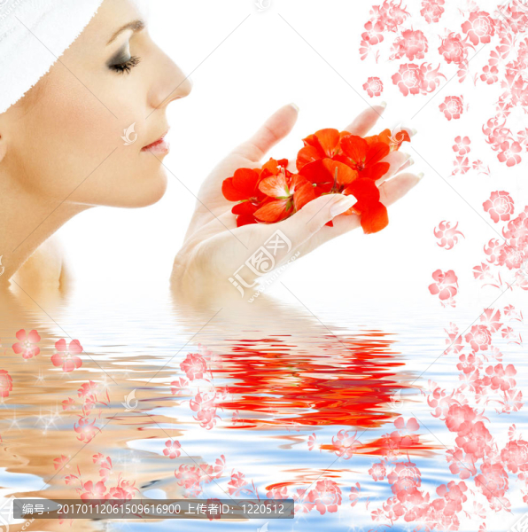 水3中的紅色花瓣