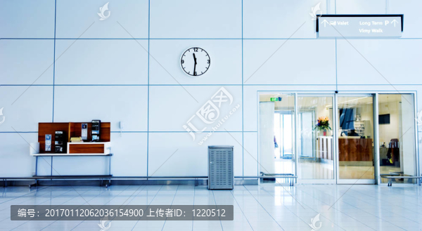 機(jī)場(chǎng)電話