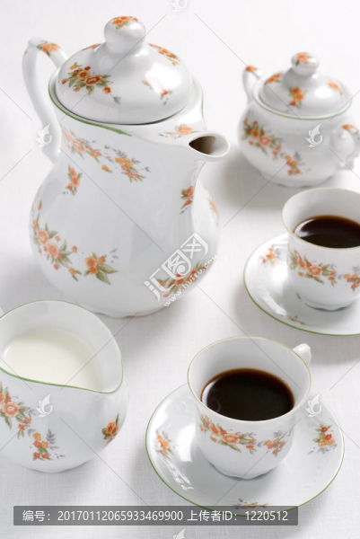 咖啡或茶具。