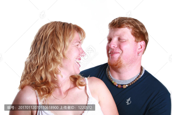 他們微笑