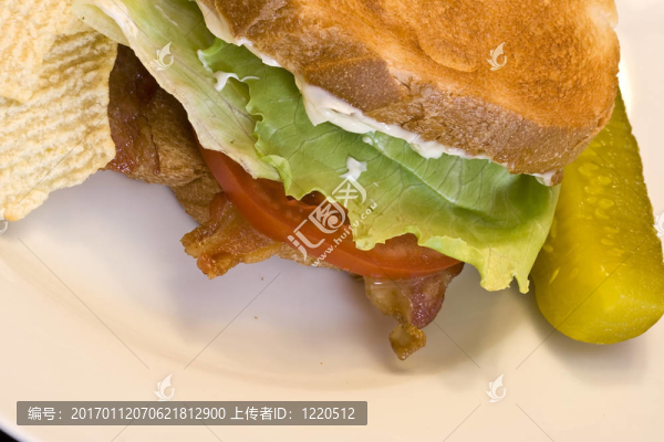 BLT