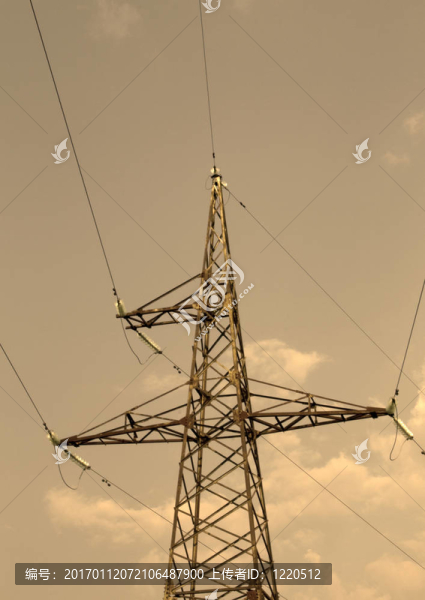 輸電塔