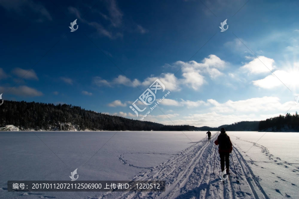 越野滑雪