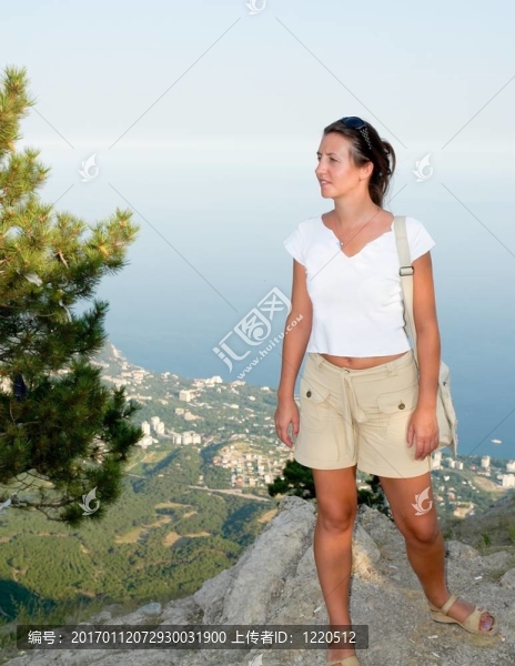 山上的女人