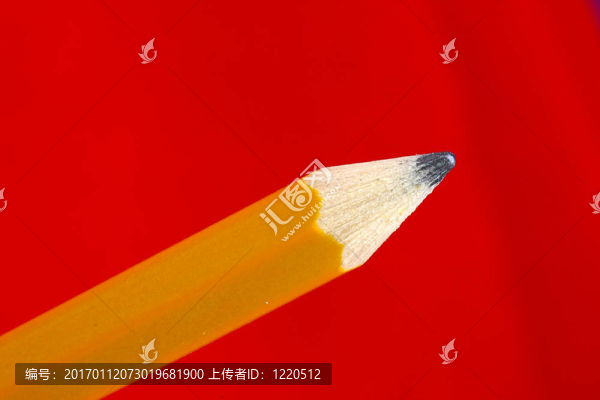 鉛筆尖