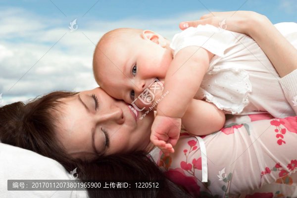 母親和孩子