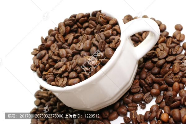 杯子里的咖啡豆