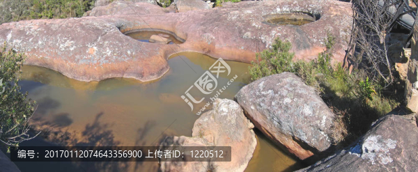 粉紅色的巨石巖河的細節(jié)；Andringitra公園；馬達加斯加；Panoramique