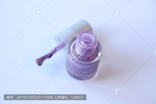 指甲油