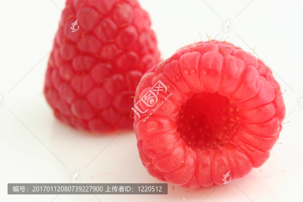 兩覆盆子