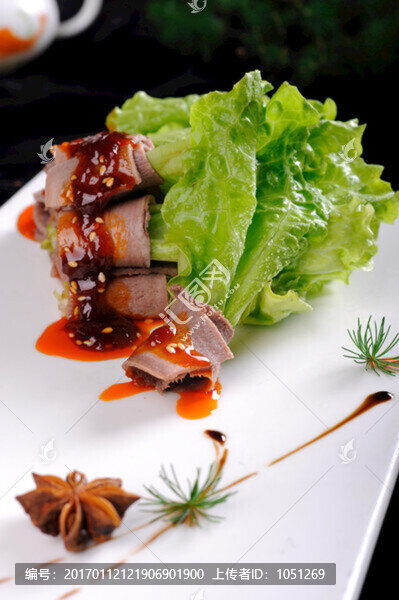 生菜牛肉卷