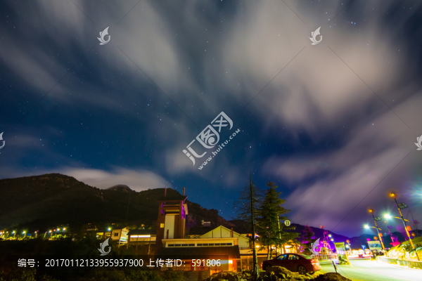 轎子雪山四方景星夜景觀