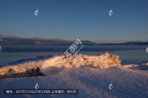 賽里木湖冬景