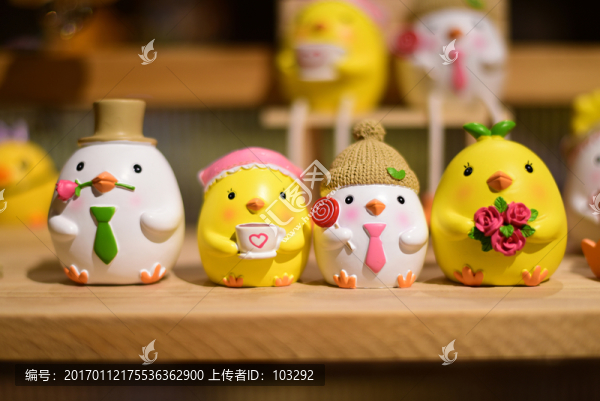 可愛小雞公仔