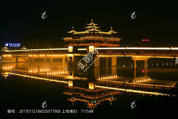 黃山市文峰橋夜晚倒影