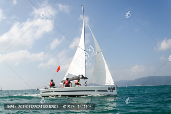 帆船