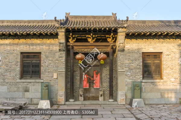 中式大門