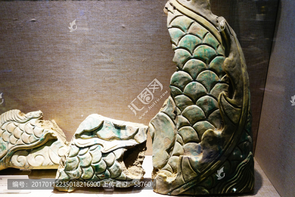 琉璃鴟尾,元代