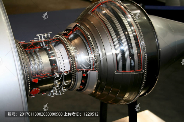 飛機(jī)發(fā)動(dòng)機(jī)