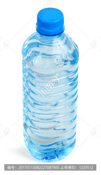 裝滿水的瓶子