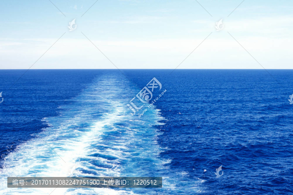 藍(lán)色海洋水尾流