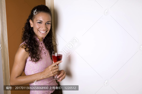 黑色和紅葡萄酒