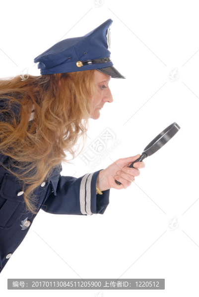 女警官