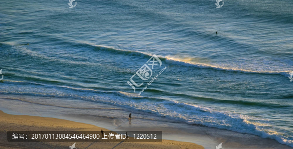 海灘上的日出