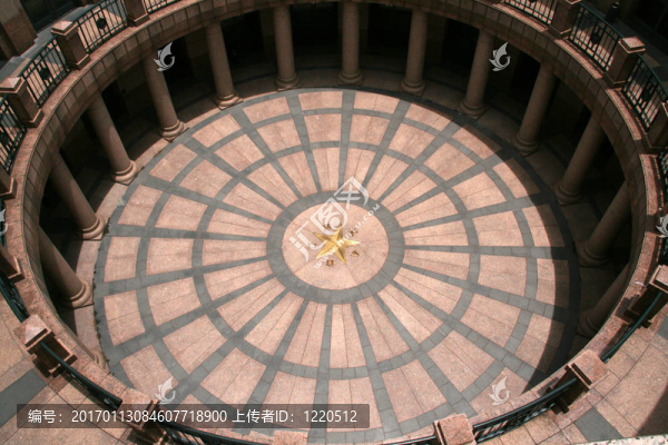 奧斯丁市中心的國(guó)家首都大廈；德克薩斯