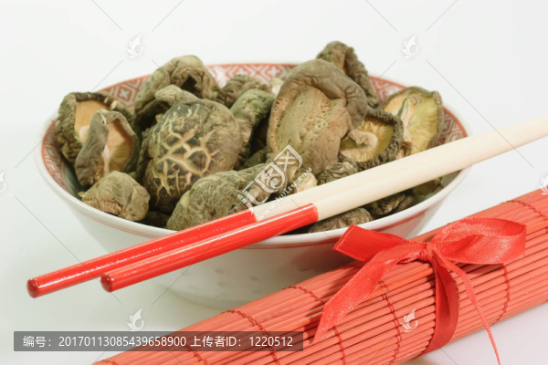 保守的