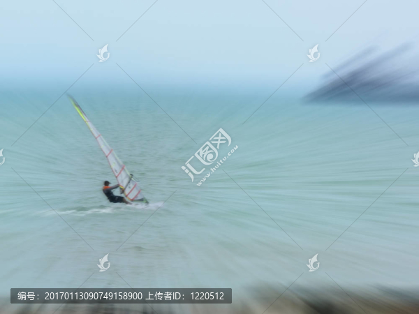 滑水