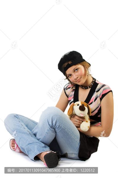 帶玩具狗的小女孩