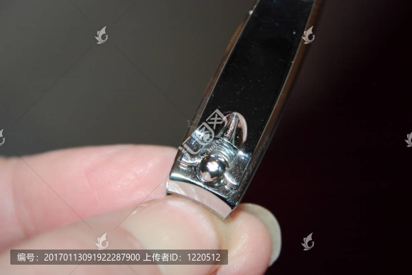 剪指甲