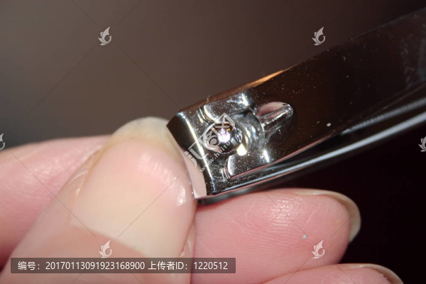 剪指甲