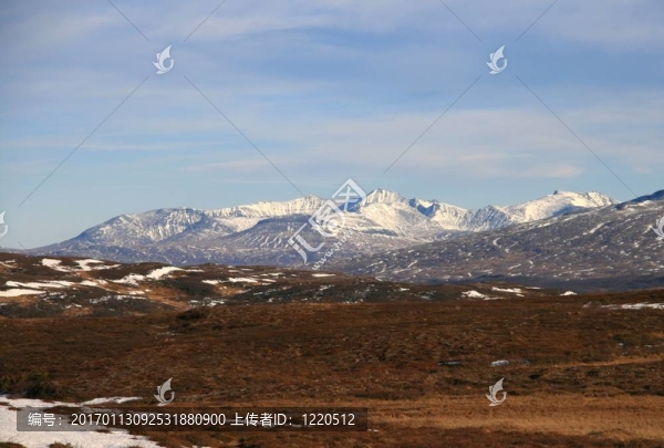 山敘拉納山