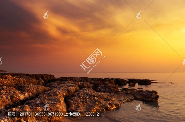 夕陽的巖石
