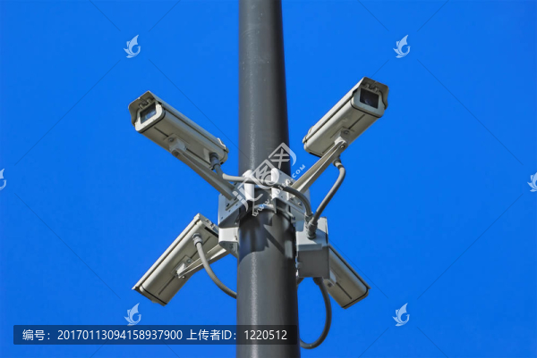 安全攝像機(jī)