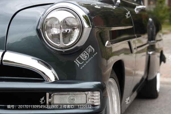 復古的豪華轎車
