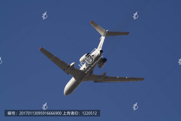 飛行旅客飛機2