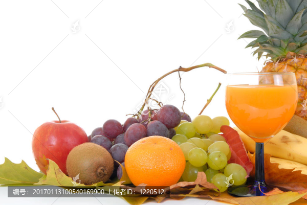 新鮮的時(shí)令水果-匯圖網(wǎng) www.fosd68.com 新鮮的時(shí)令水果