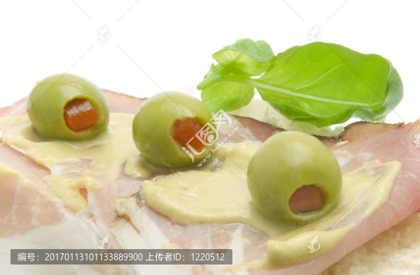 肉和橄欖