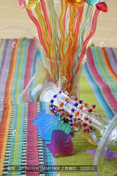 Martini,Glass和Cocktail,Sticks