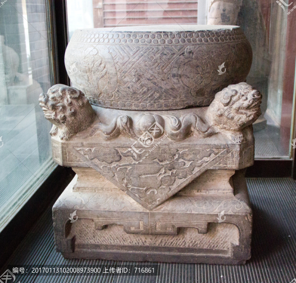 石柱礎(chǔ)