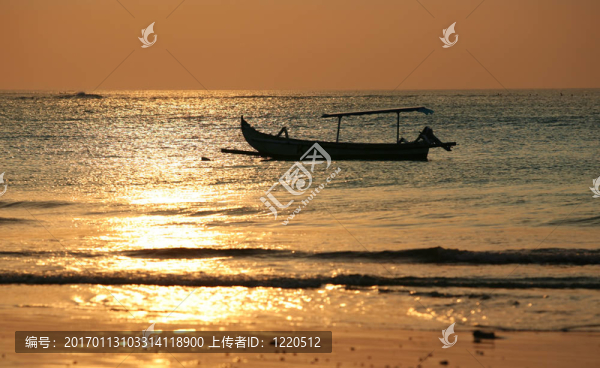 日落漂流船