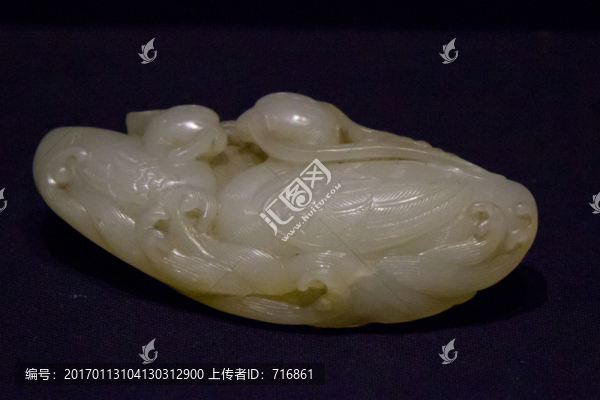 鴛鴦紋帶鉤