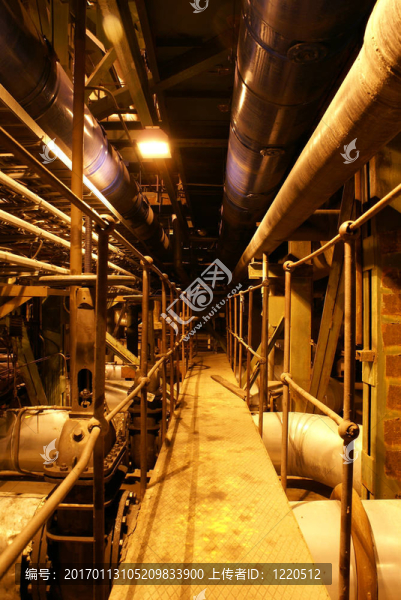 發(fā)電廠各種不同尺寸和形狀的管道