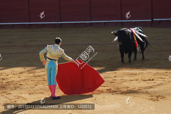 在西班牙，在斗牛場(chǎng)上Torero